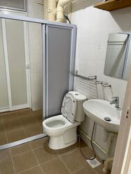Blk 285A Toh Guan Road (Jurong East), HDB Executive #445588641